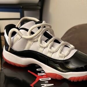 Jordan retro 11 lows